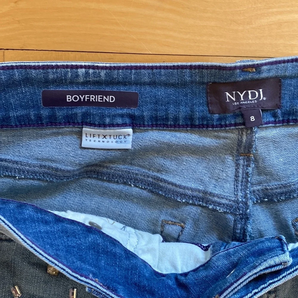 NYDJ Jewell Embellished Boyfriend Cropped Jeans, Size‎ 8 - EUC